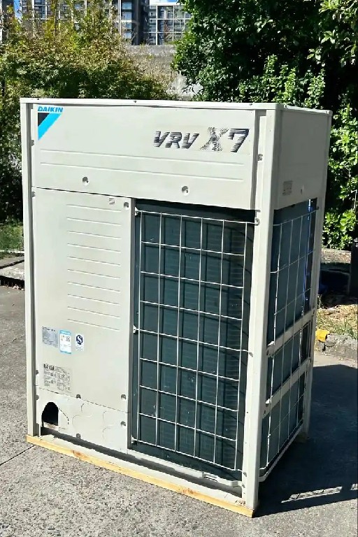 大金外机